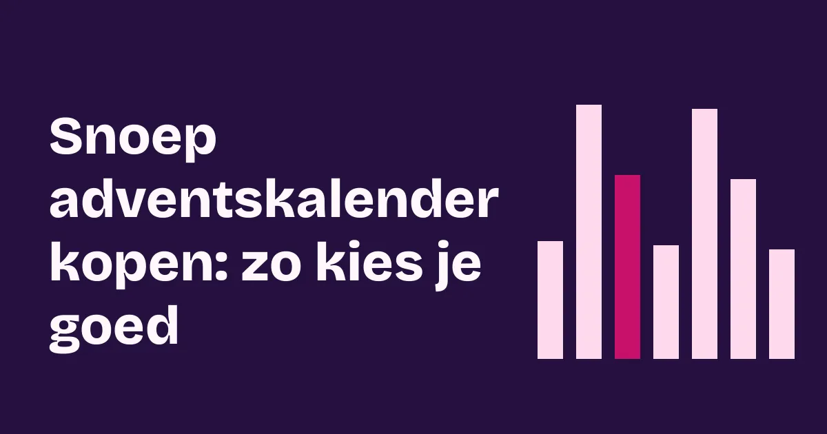 Adventskalender met deurtjes en snoep op een tafel